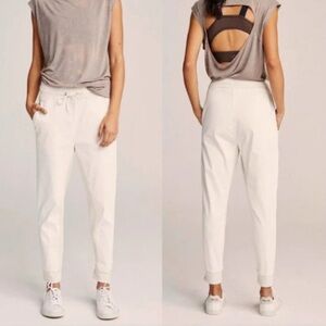 Varley Valley Jogger Pant in white